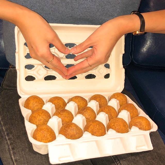 요즘 케이크 대신 선물한다는 계란한판.JPG | 인스티즈