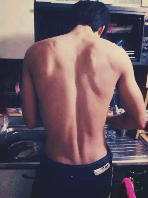 여자들이 좋아하는 남자 몸매 | 인스티즈