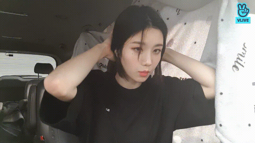 머리 묶는 아이즈원 은비 | 인스티즈