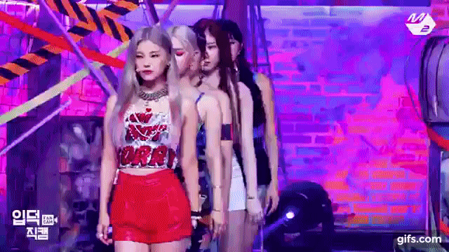 요즘 가장 매력있는 걸그룹멤버.gif | 인스티즈