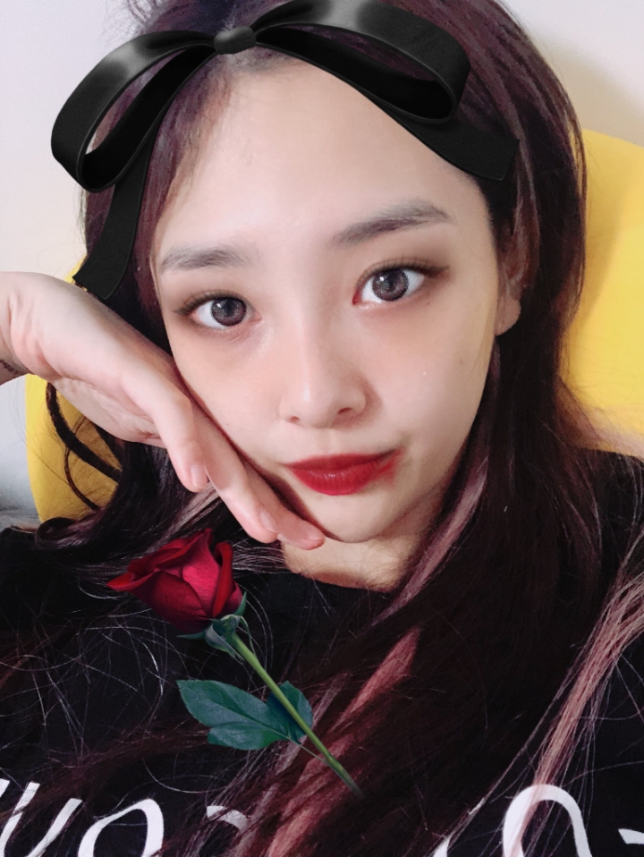 소나무 뉴썬 할로윈 셀카 | 인스티즈
