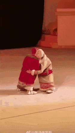 끝까지 봐야 하는 인형 연기ㄷㄷㄷ.gif | 인스티즈