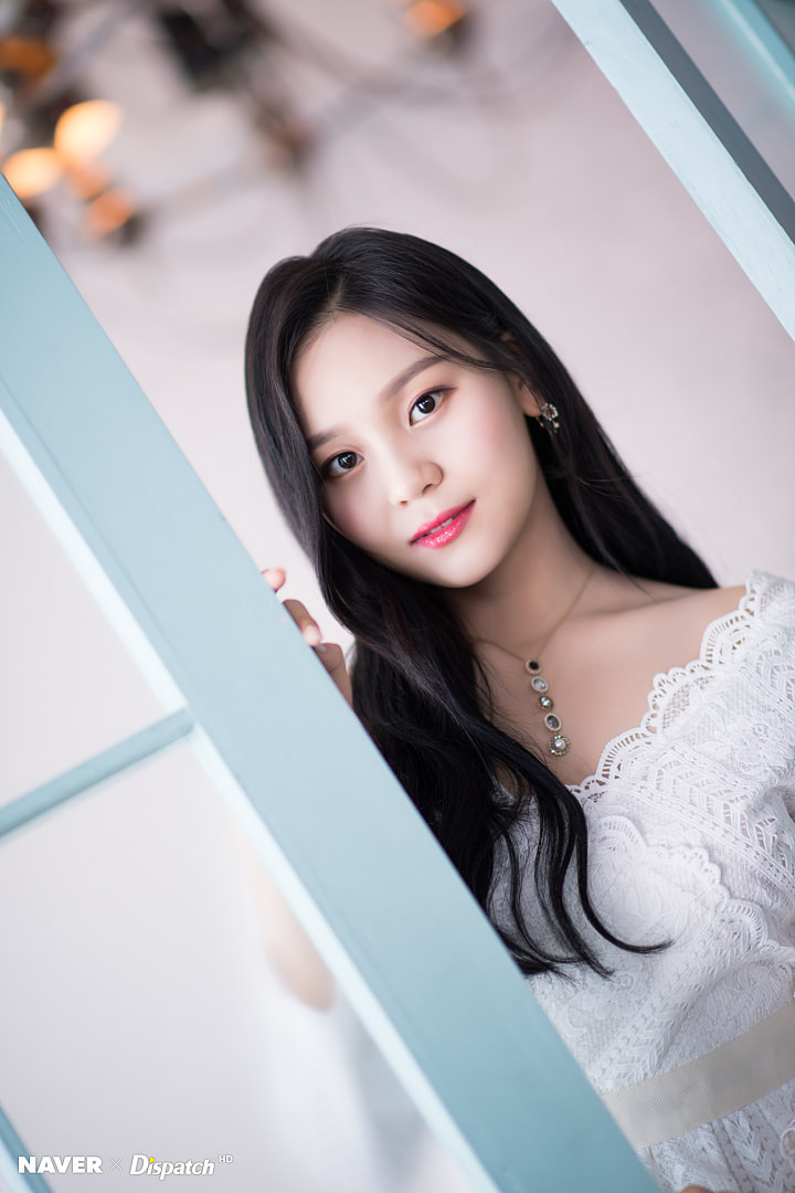 디스패치 여자친구 엄지 | 인스티즈