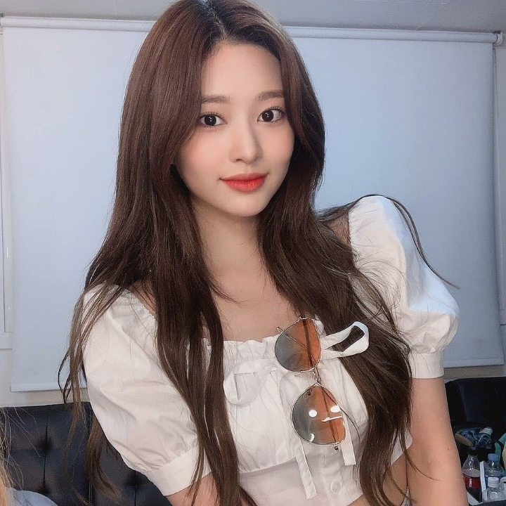 아이즈원 김민주 썬글라스 ㄷㄷ jpg | 인스티즈