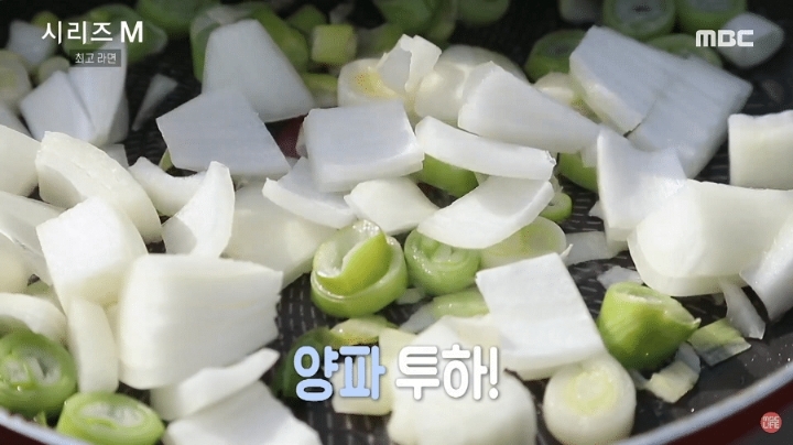 이국주가 짜파게티 끓이는 방법 .JPG | 인스티즈