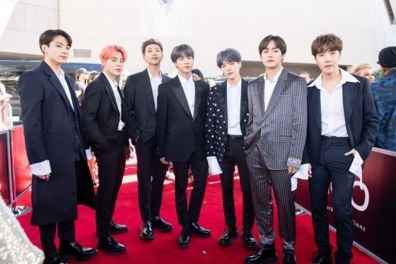 방탄이 팬덤으로 이 그룹 넘었다 vs 못넘었다.jpg | 인스티즈