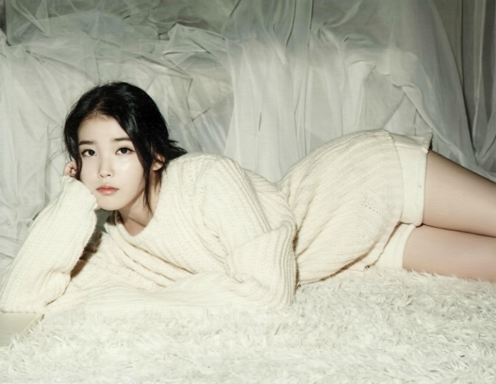 아이유 섹시화보 모음 | 인스티즈