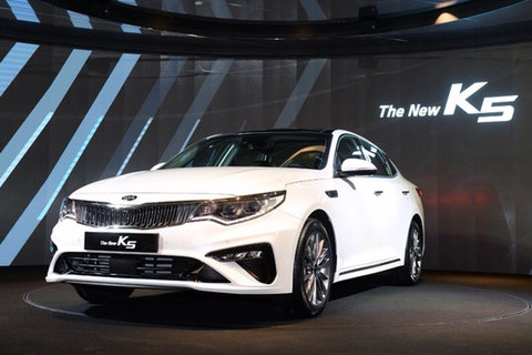 무리해서 차사면 후회한다vs 어떻게든 유지된다 | 인스티즈