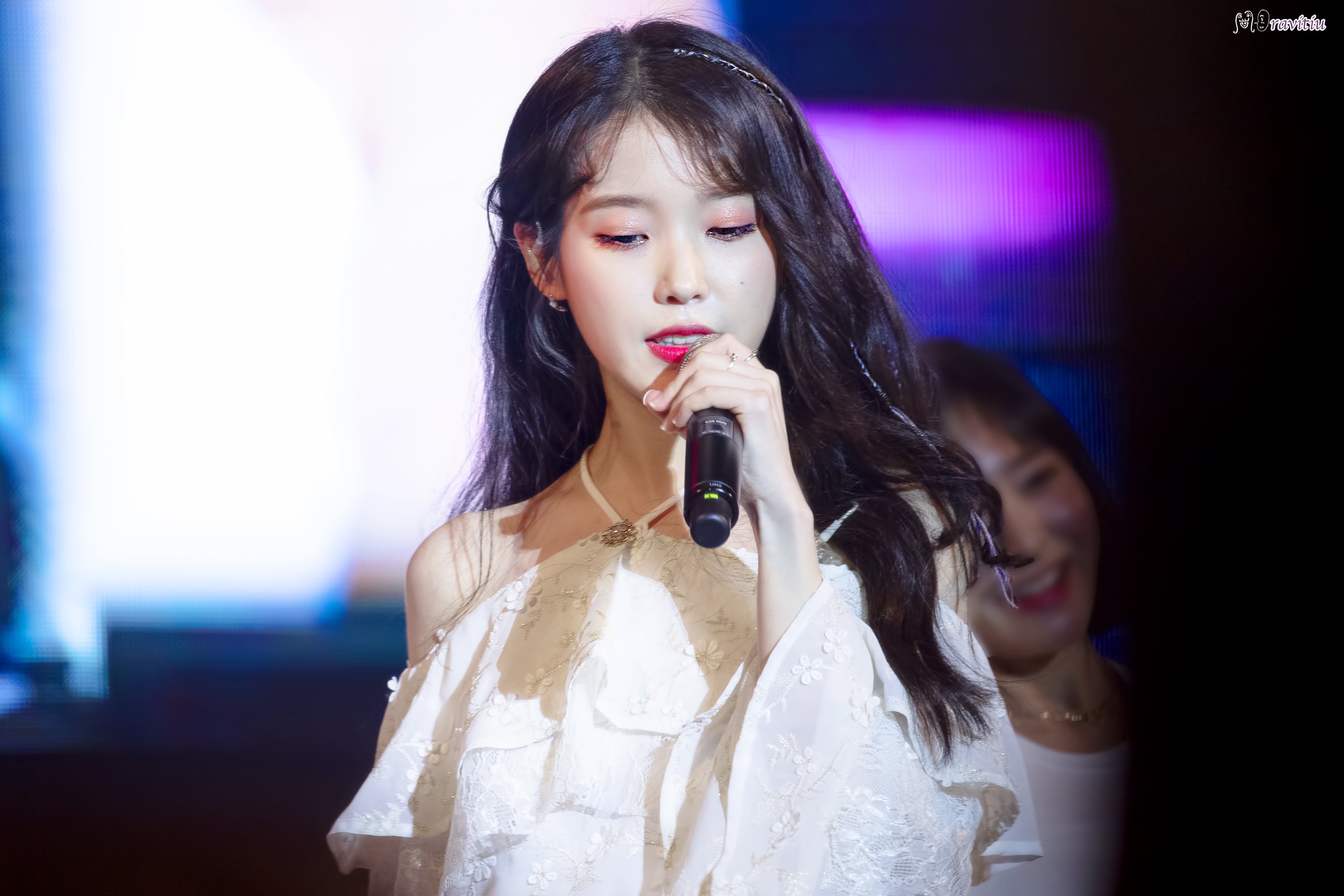 아이유 보고 가시져.jpgif | 인스티즈