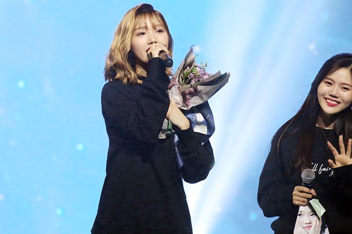 최근 오마이걸 가을동화 콘서트.jpg | 인스티즈