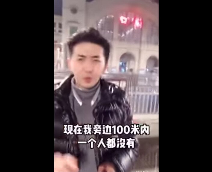 중국 우한 실태를 알리기 위해 위험을 무릅쓰고 현지로 찾아가서 보도하는 진짜 중국인 기자 | 인스티즈