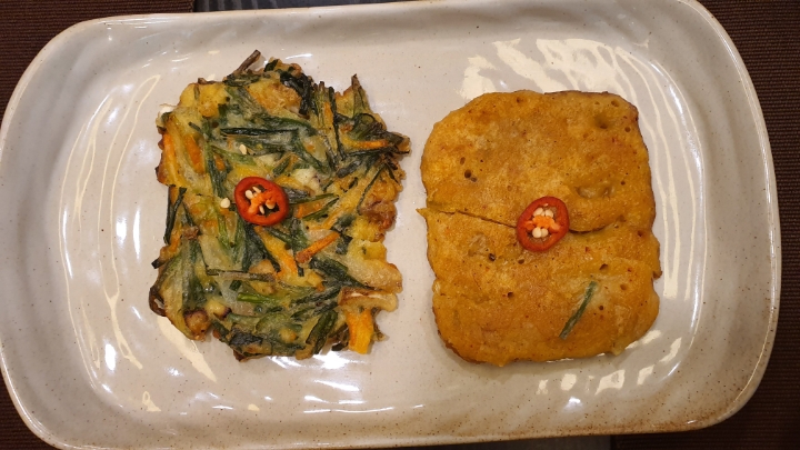 부산 데이트코스 고즈넉한 분위기의 정원이 있는 한정식집 | 인스티즈