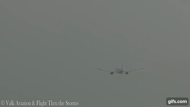 벼락 맞는 비행기 모음.gif | 인스티즈