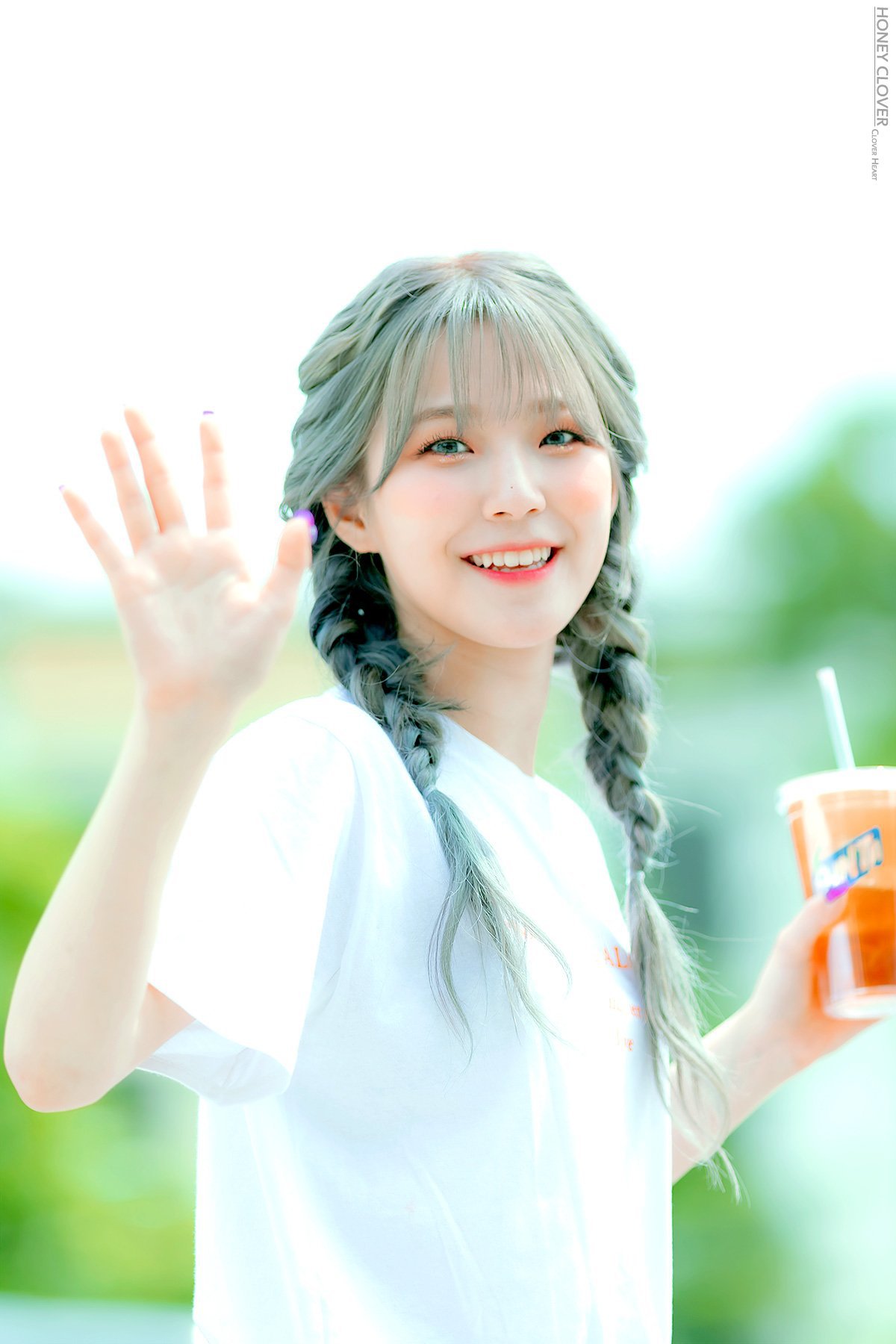 프로미스나인의 꿀깅이 막내 백지헌.jpgif | 인스티즈