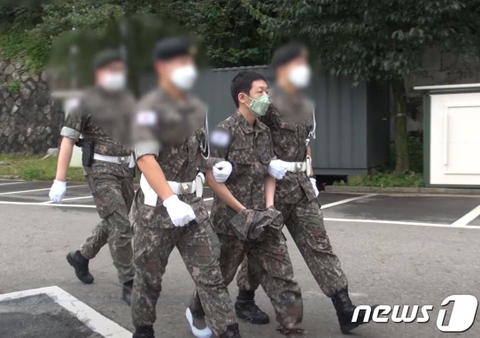 재판 출석하는 박사방 이원호 | 인스티즈