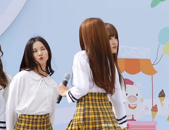 사랑이 넘치는 여자친구 | 인스티즈