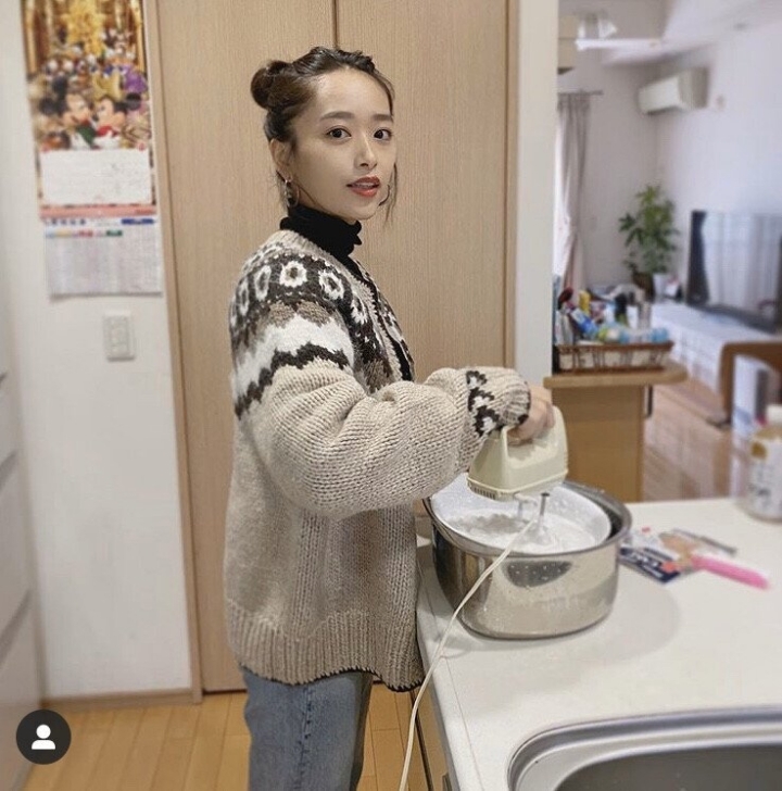 시미켄 닮은 무명 개그맨과 결혼해 화제가 된 일본 모델 ㄷㄷㄷㄷ | 인스티즈