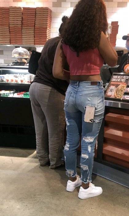 ㅜㅑ 실오라기 하나로 버티는 중 ㄷㄷ | 인스티즈