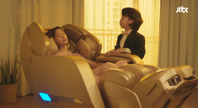 대놓고 PPL 넣은 드라마.gif | 인스티즈