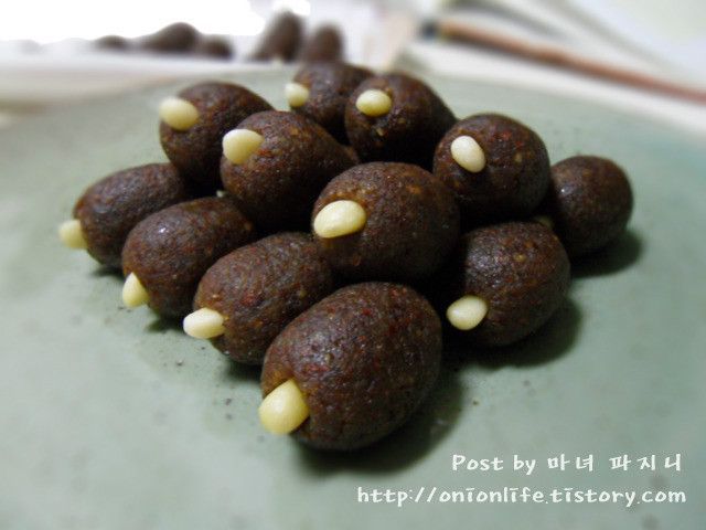 굳이~ 이렇게 만들어 먹나 싶은 조선시대 과자.jpg | 인스티즈