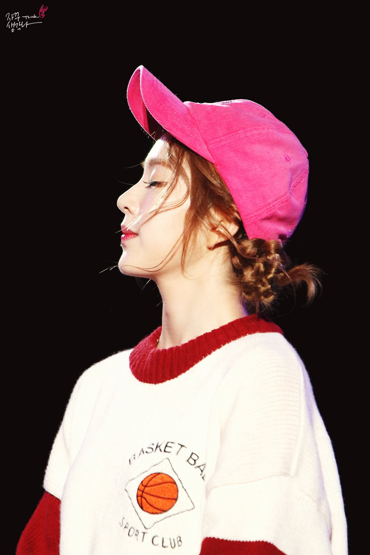 아이린의 옆태.jpg | 인스티즈