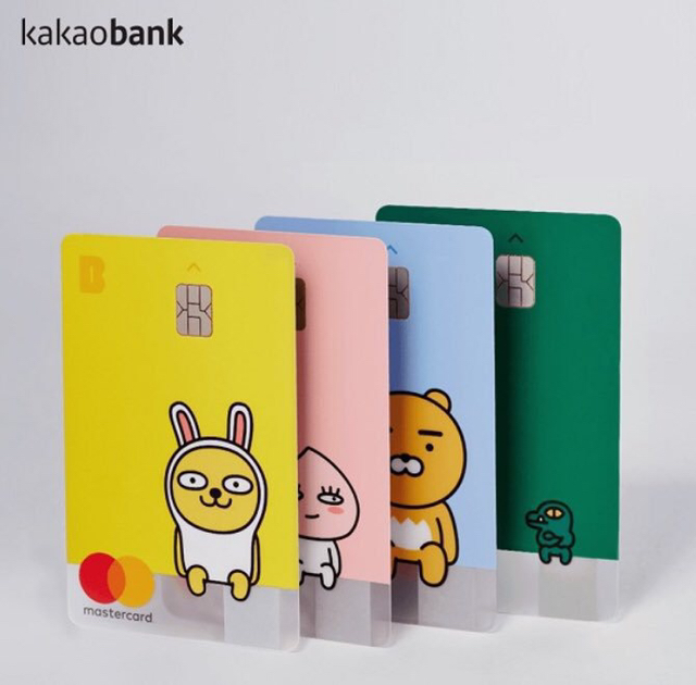 나라사랑카드 디자인을 바꿔야 한다고 생각하는 이유.jpg | 인스티즈