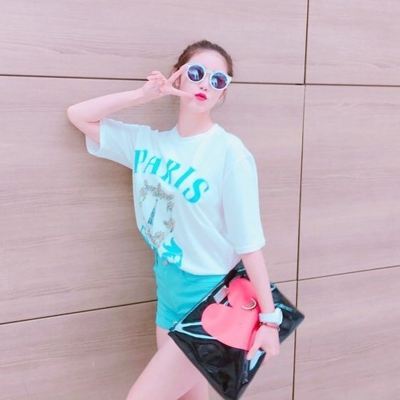 똑같은 티만 30장 있다는 전효성...........jpg | 인스티즈