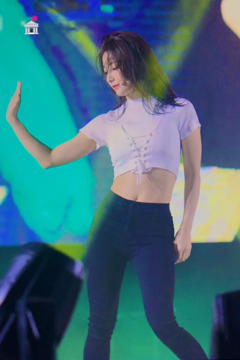 어제 창원 행사 프로미스나인 이새롬 | 인스티즈