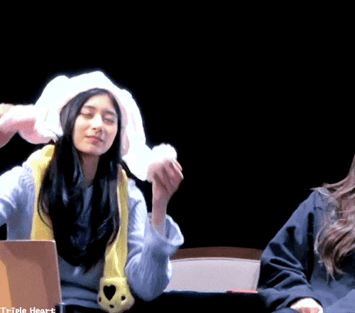 마피아 게임하는 트와이스 쯔위.gif | 인스티즈