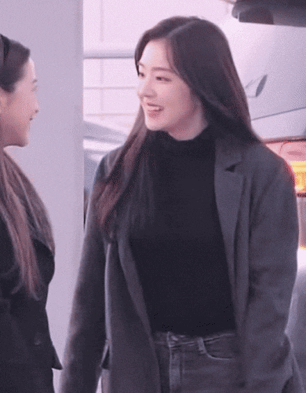 너무 추워서 깜짝 놀란 레드벨벳 아이린.jpgif | 인스티즈
