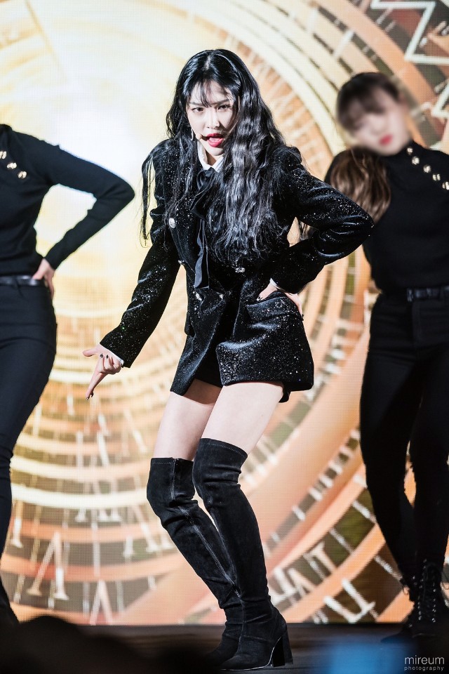 앞머리있는 청하 | 인스티즈