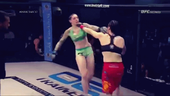 엄청난 골격을 자랑하는 MMA 여자 선수 ㄷㄷㄷㄷ gif | 인스티즈