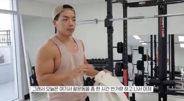 타락헬창 원래 어떻게 먹고 살았는지 궁금해서 찾아본 10개월 전 브이로그 | 인스티즈