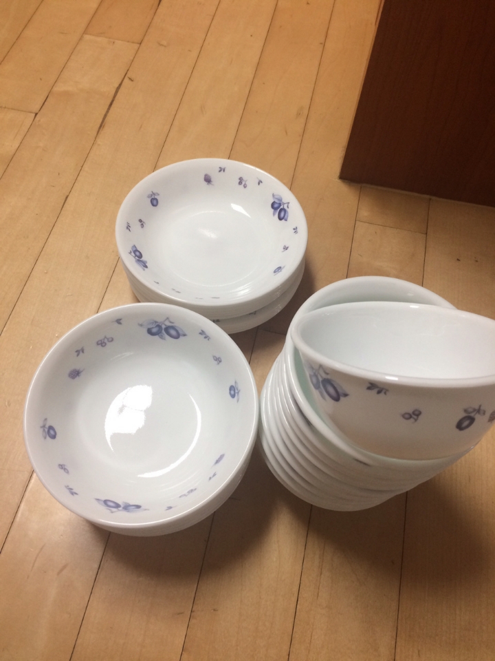 집에 하나씩은 있다는 국민 접시...jpg | 인스티즈