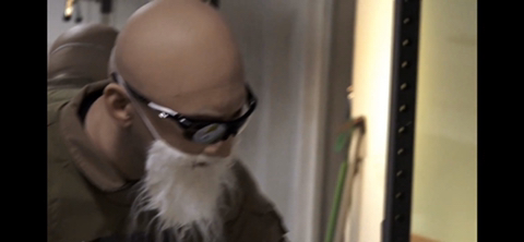 펭귄과 대머리가 운동하는 헬스장이 있다?!.jpg | 인스티즈