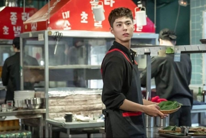 잘생긴 알바생을 뽑았을때 사장님 표정 | 인스티즈