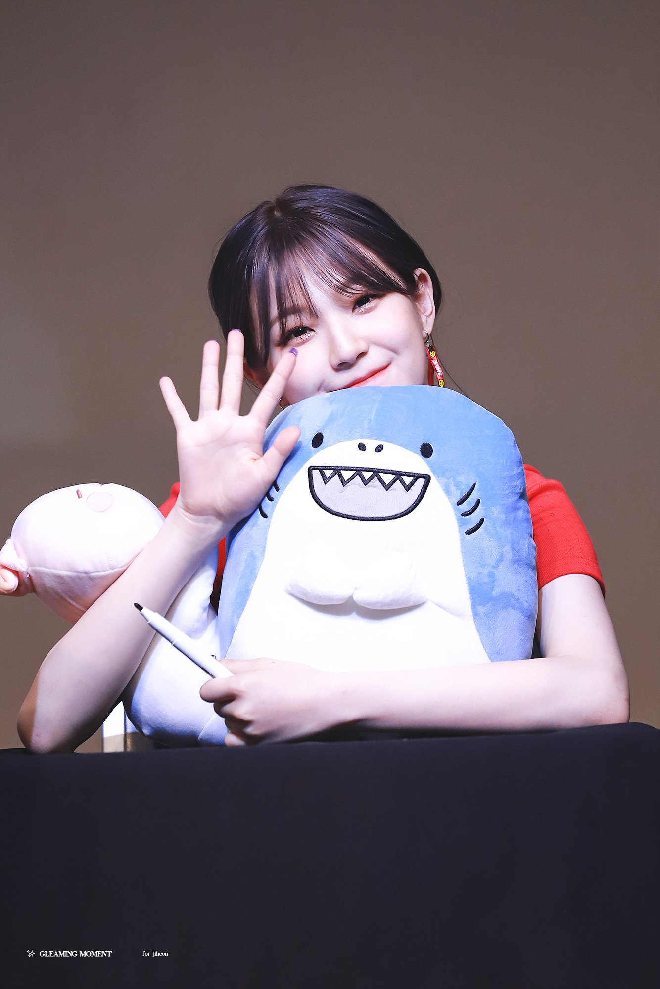 프로미스나인의 꿀깅이 막내 백지헌.jpgif | 인스티즈