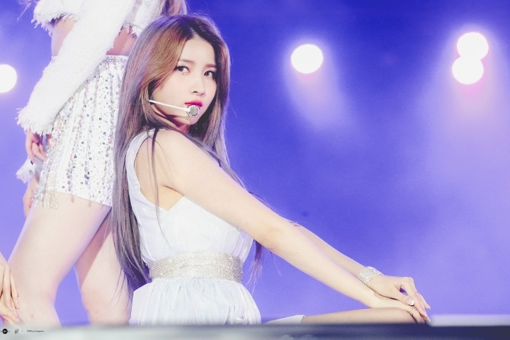 825번째 하루 한번 여자친구 소원 | 인스티즈