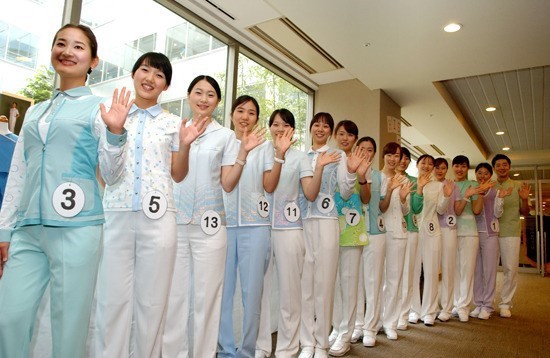 간호사 vs 스튜어디스 더 좋아 보이는 직업은!? | 인스티즈