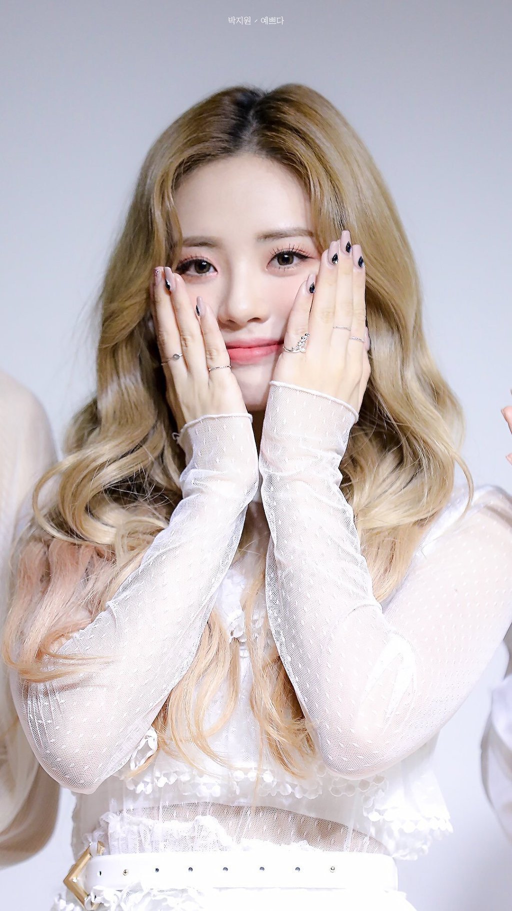 프로미스나인 박지원 | 인스티즈