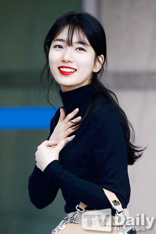 수지가 나오는 영화 상대역 | 인스티즈