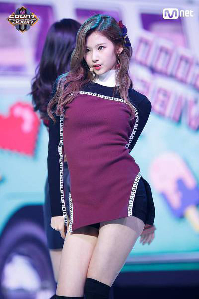 둘중 한명과 사귈수 있다면? | 인스티즈