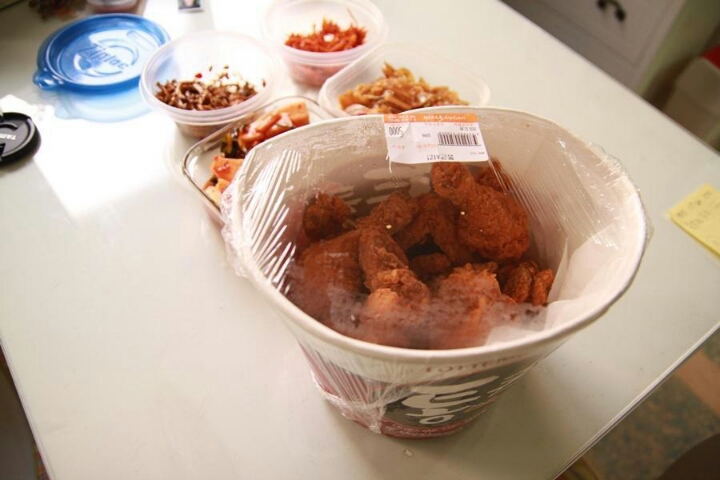 2010년의 마지막을 장식했던 치킨 | 인스티즈