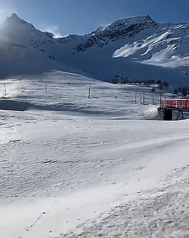 스위스의 흔한 기차 밖 풍경.gif | 인스티즈