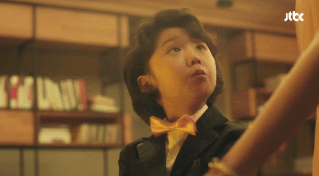 대놓고 PPL 넣은 드라마.gif | 인스티즈