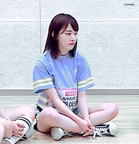 아직도 한국에서 데뷔한게 믿기지않은 친구 .jpgif | 인스티즈