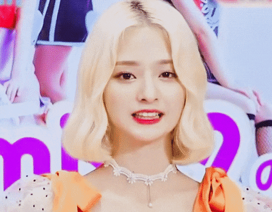 주말마다 찾아오는 프로미스나인 이나경🐥 (금발 .ver) | 인스티즈