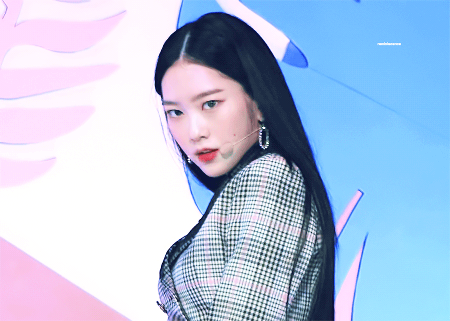 사나 다음으로 사람 잘 홀릴 거 같은 아이돌 | 인스티즈