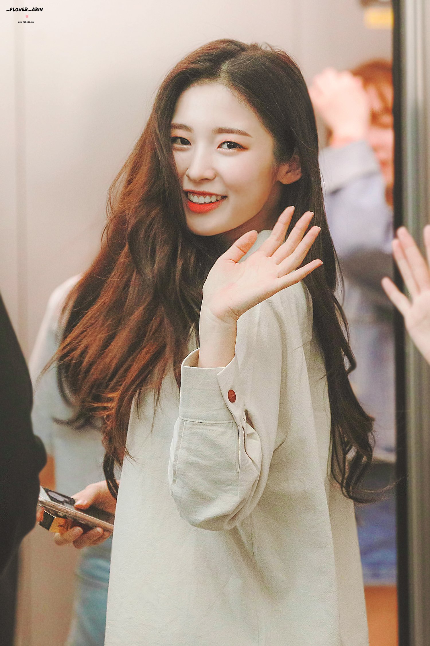 귀요미에서 짱예보스 다 된 오마이걸 아린이.jpg | 인스티즈