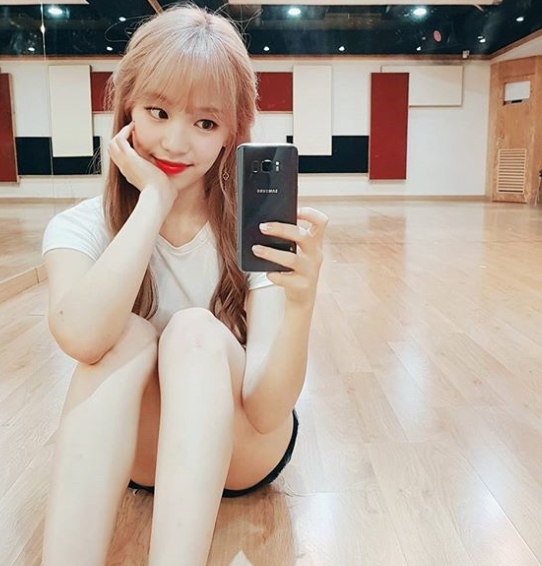 에이프릴 레이첼 .jpgif | 인스티즈